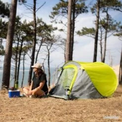 TOP ENCHERE - Tente Pour 2 Personnes - 210 X 120 X 95 Cm - LIVRAISON GRATUITE